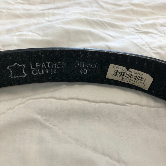 Black Genuine Leather Belt 46 in eagle details embossed - Picture 5 of 8